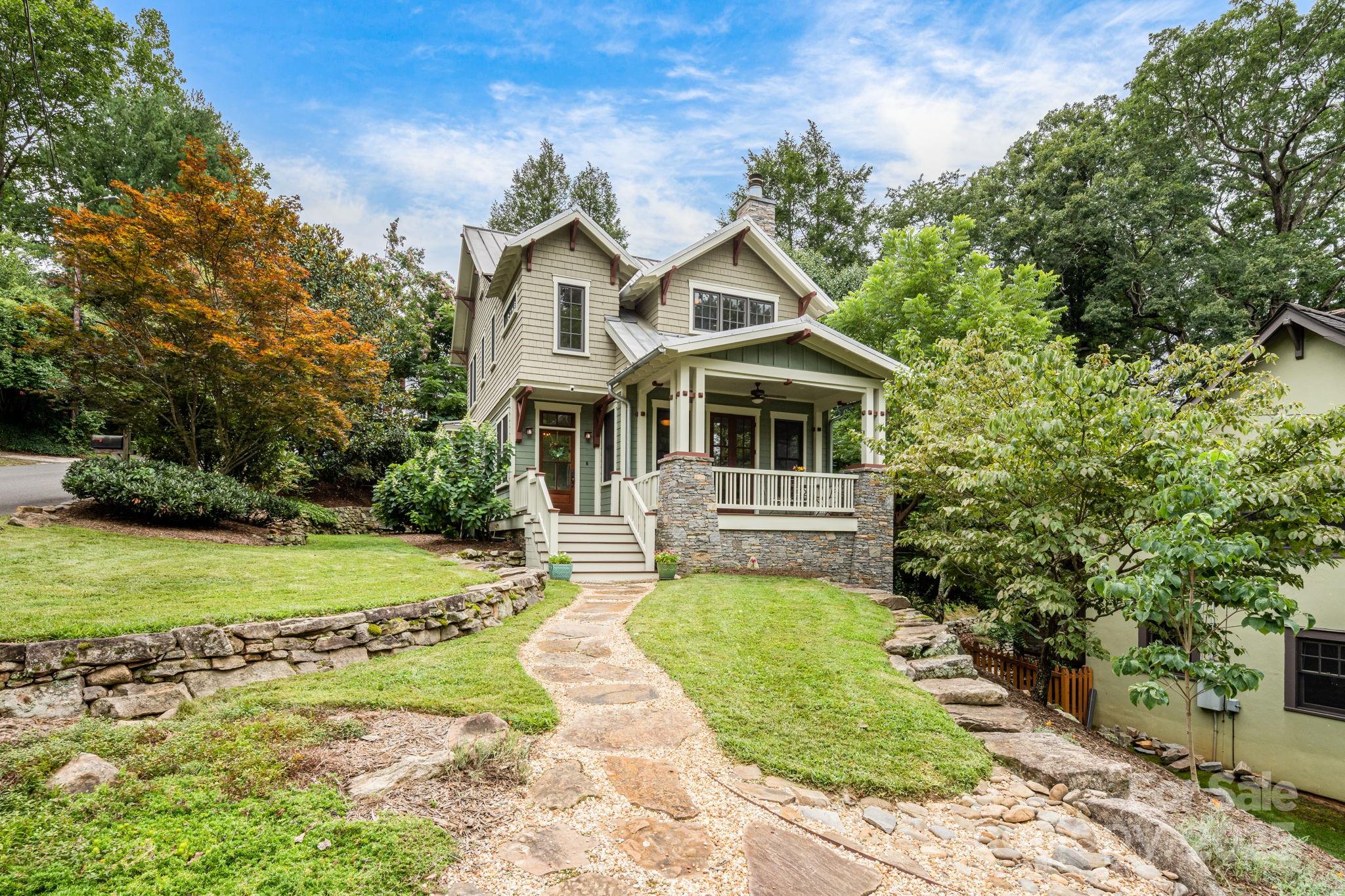 7 Kenilwood Place