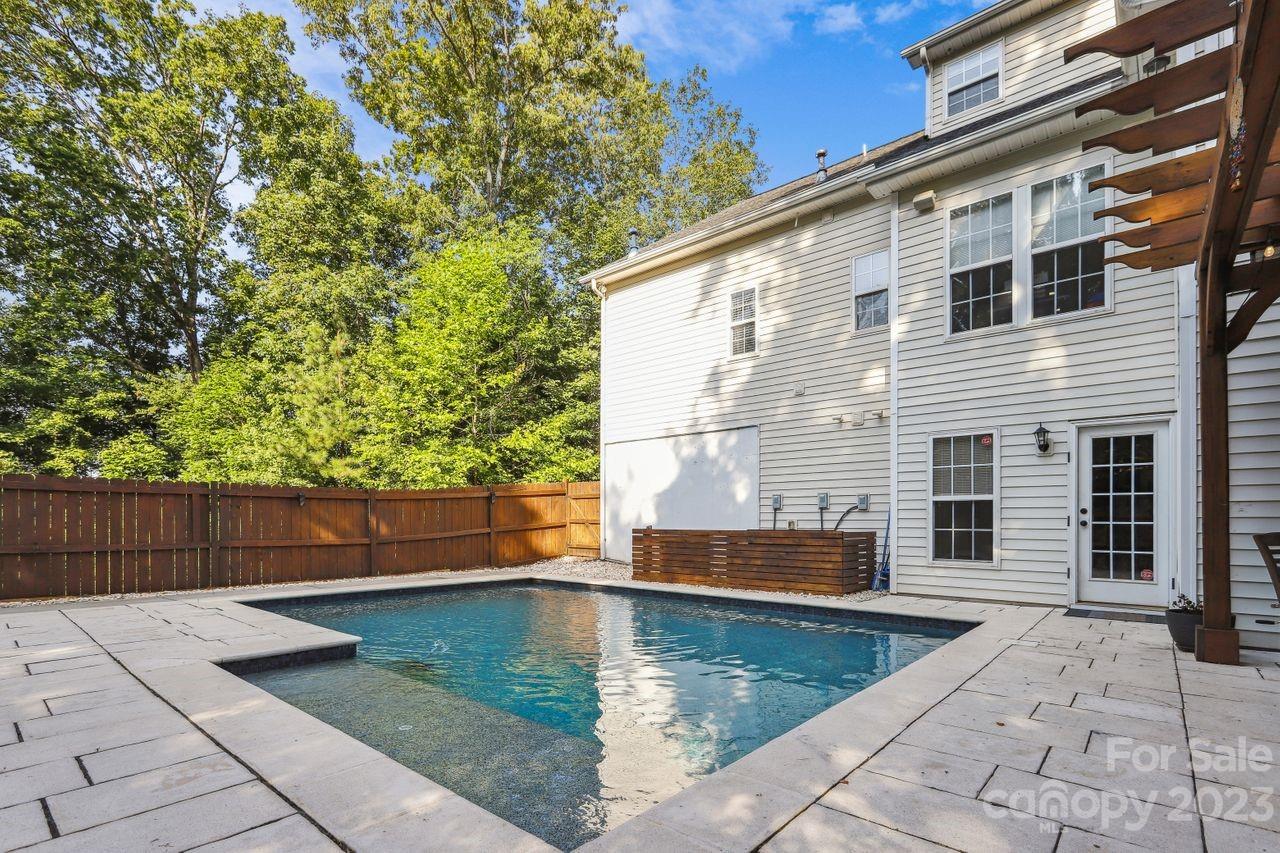 Dominion Bridge - Residential