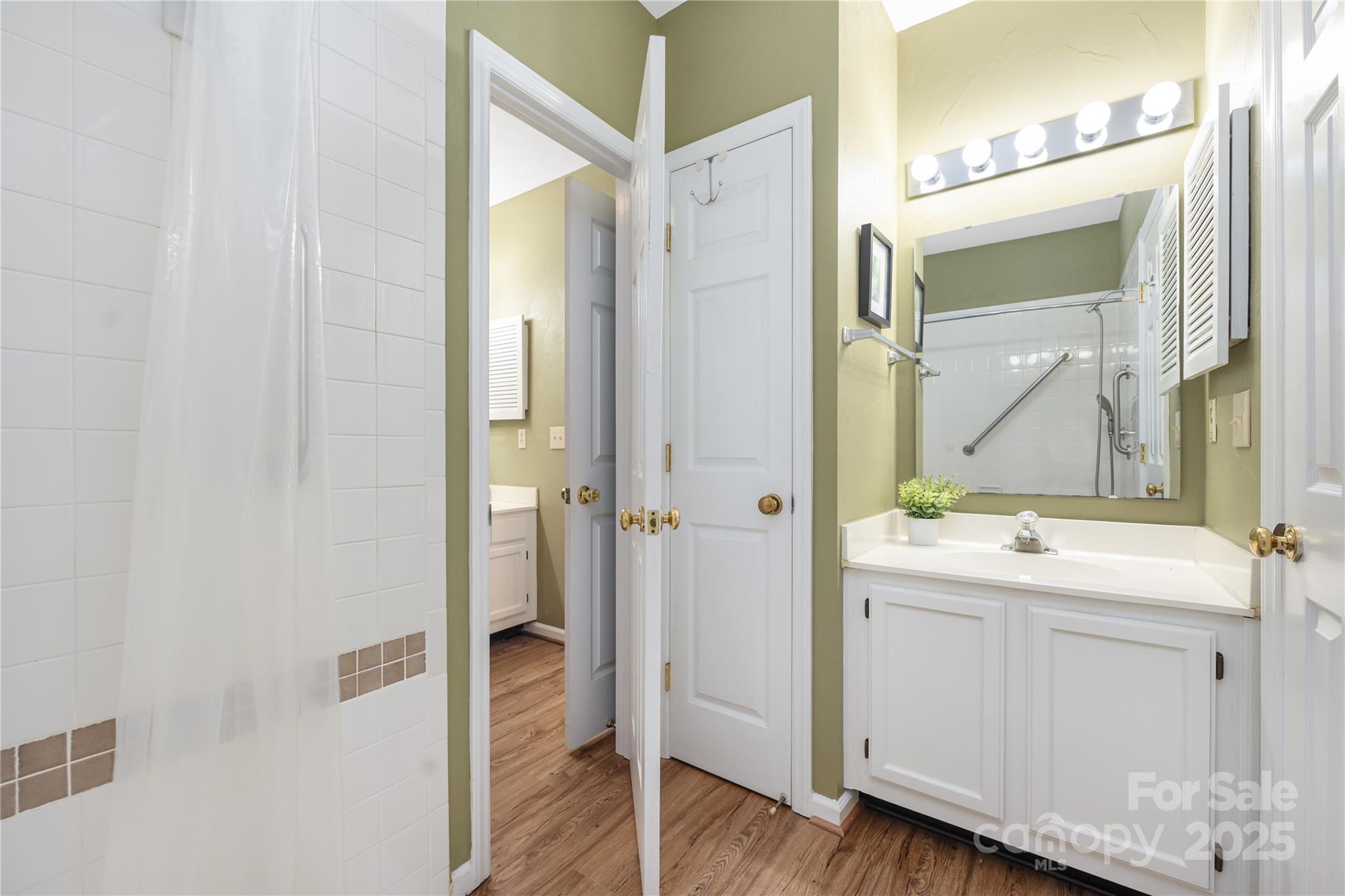 Hunters Run - Residential