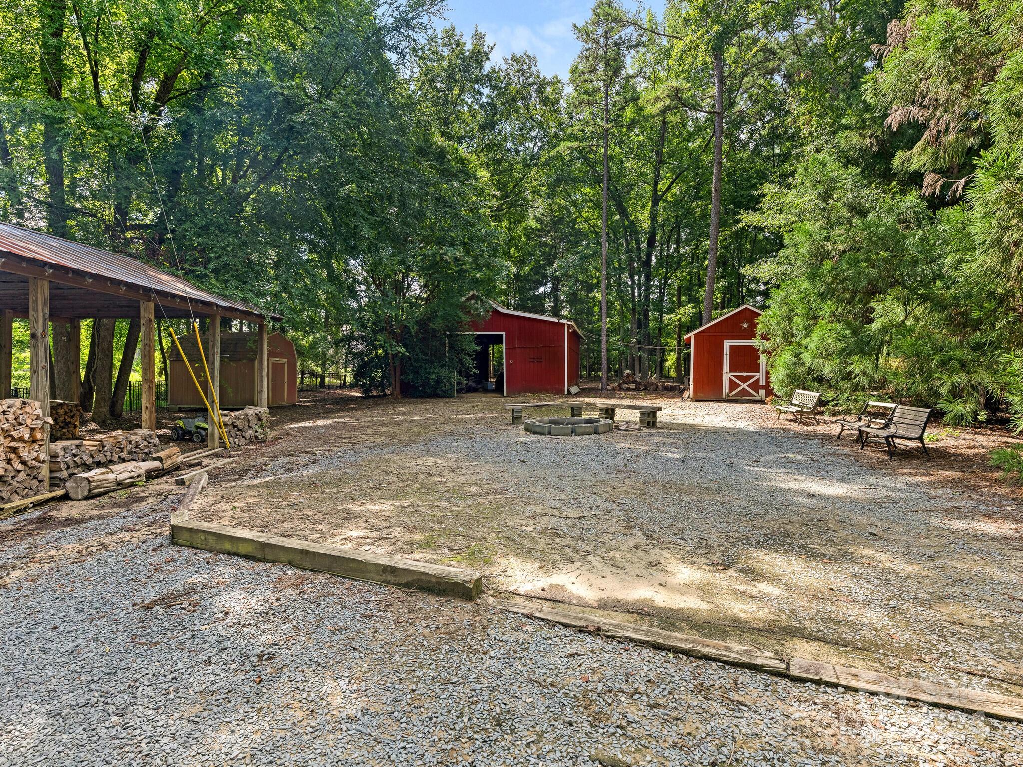 Robinwood - Residential