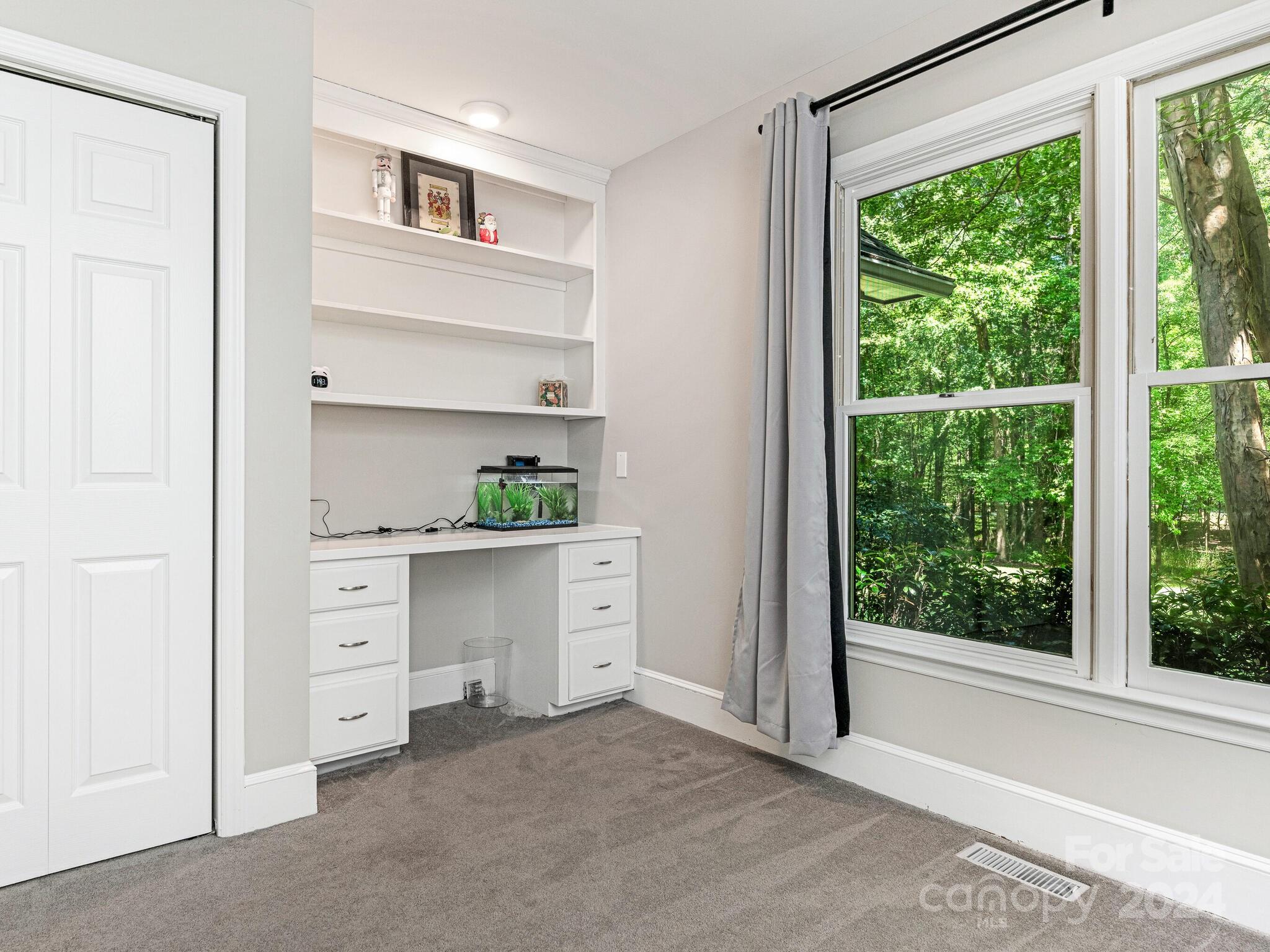 Robinwood - Residential