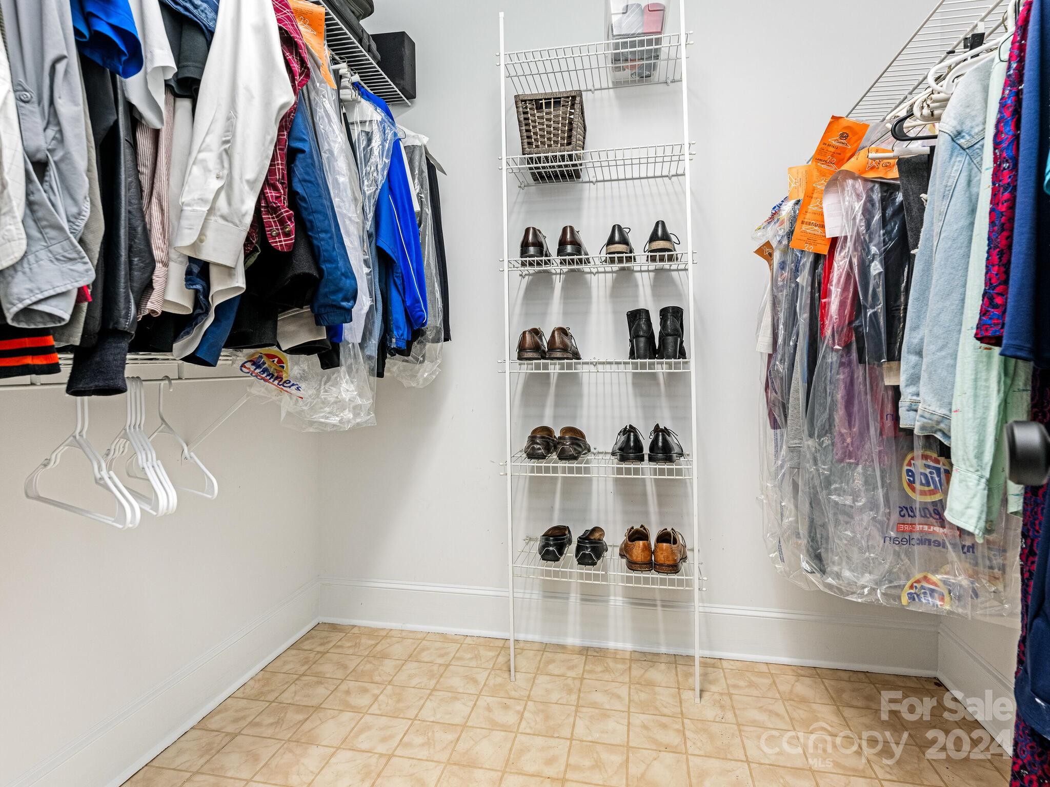 Robinwood - Residential