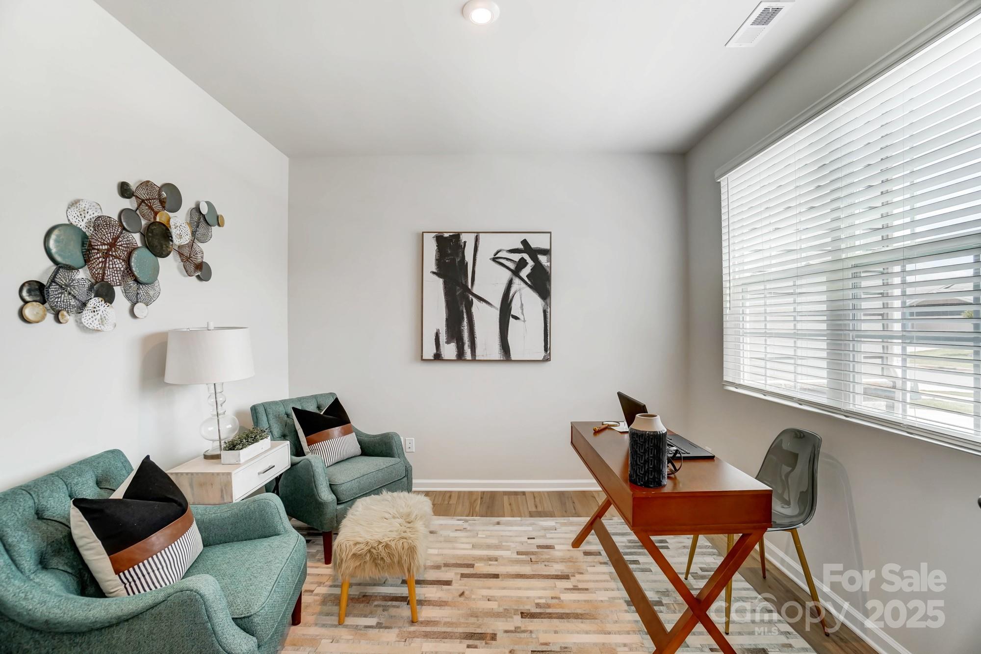 1625 Honey Trail
