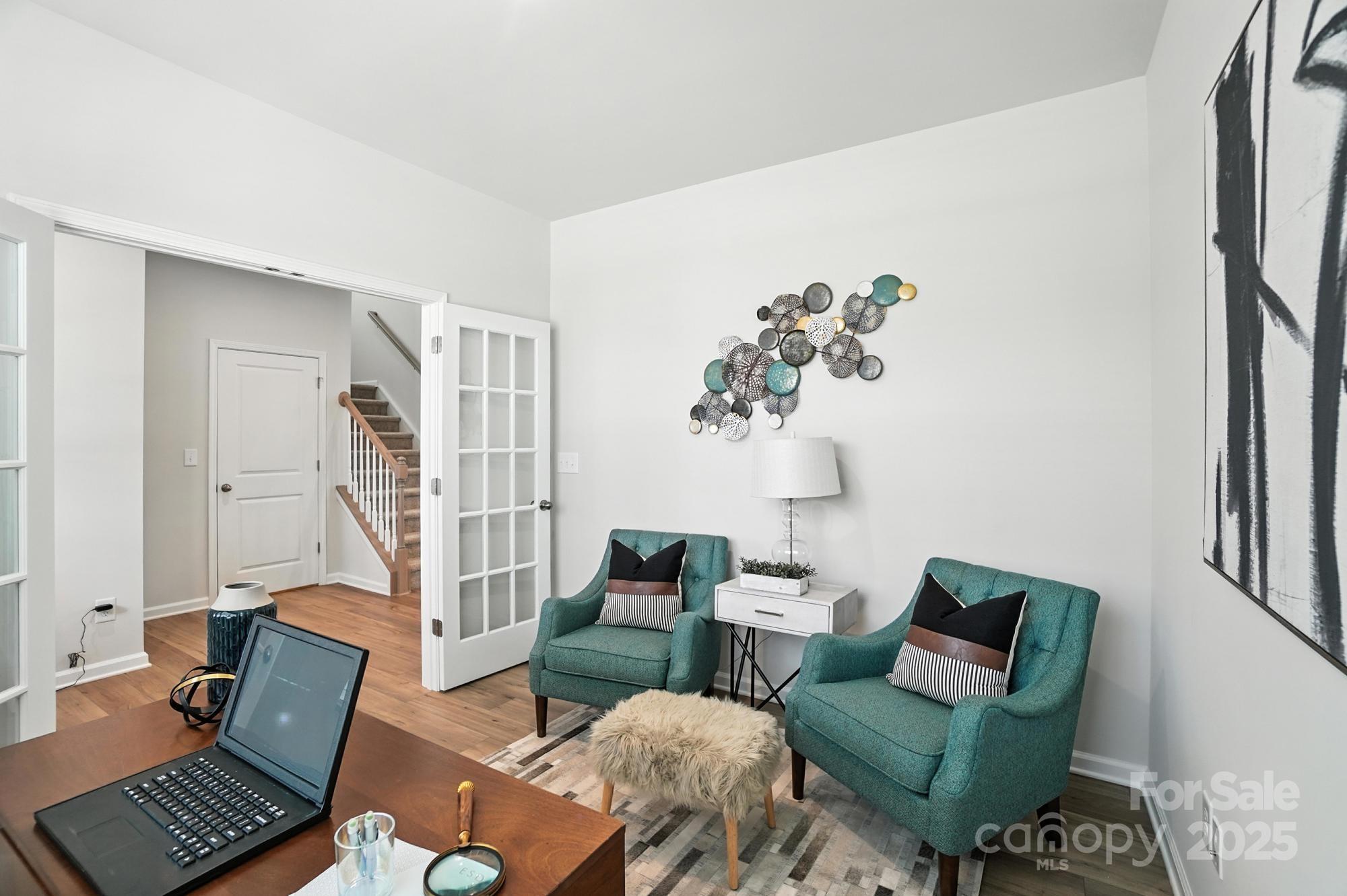 1625 Honey Trail