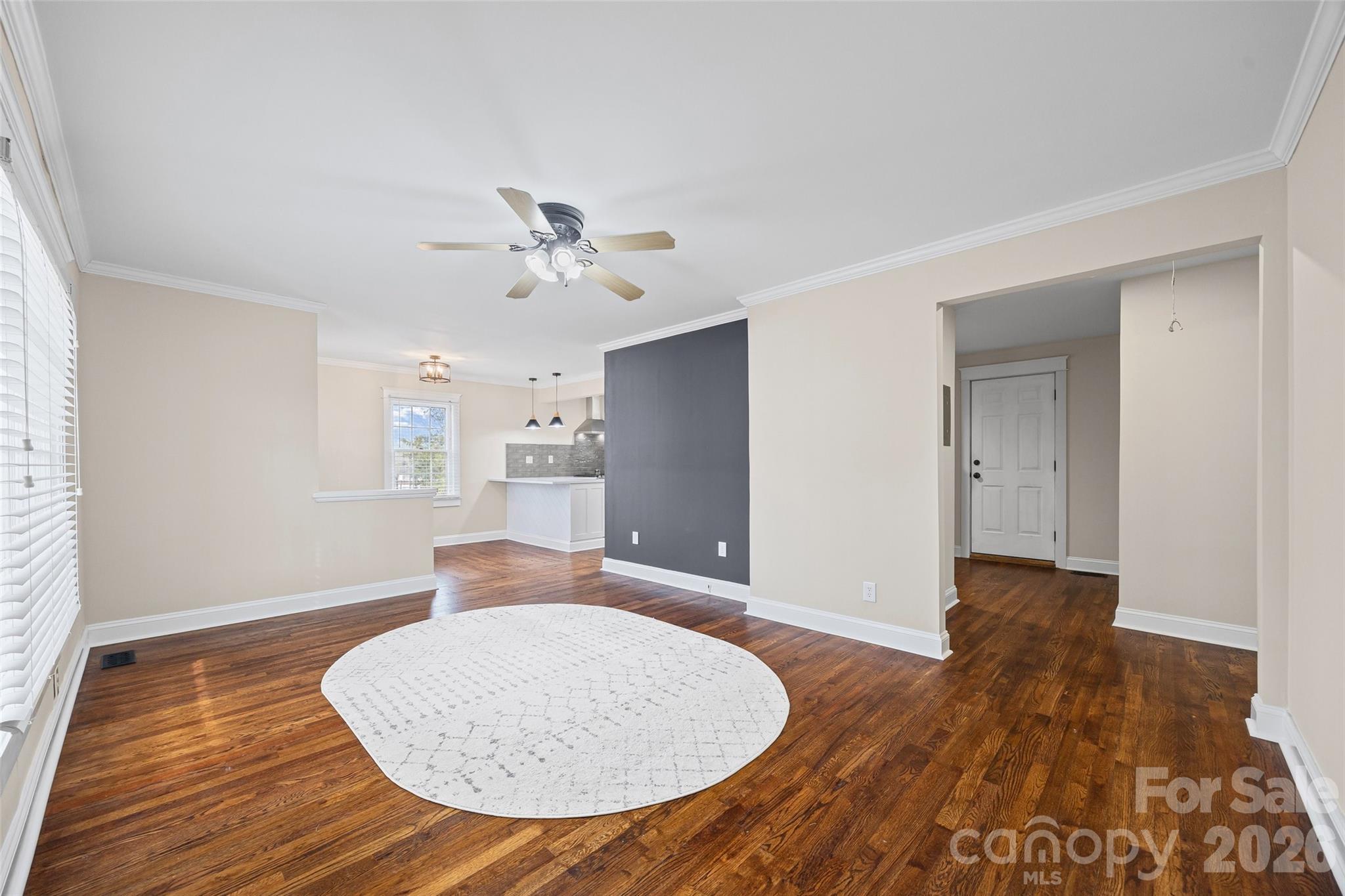 615 N Catawba Street