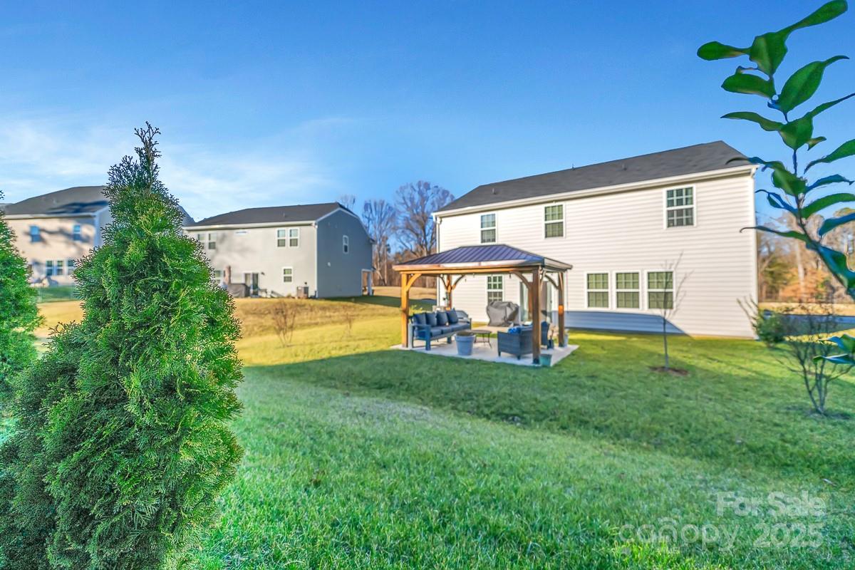 Bethesda Oaks - Residential