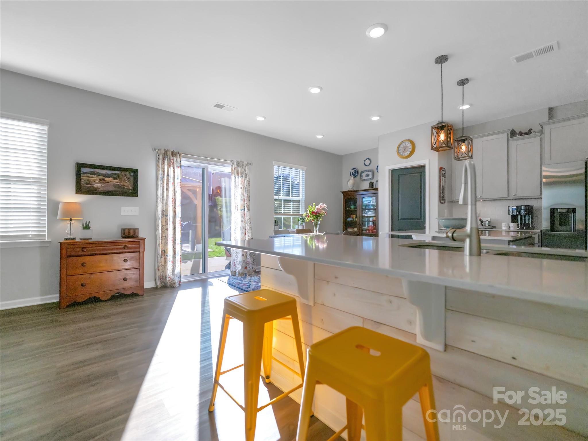 Bethesda Oaks - Residential