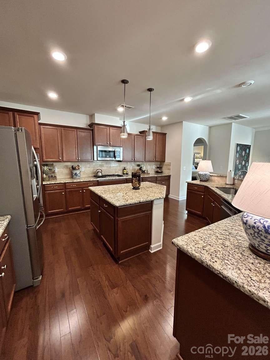 1317 Pinewalk Drive