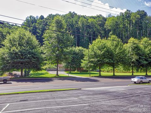 A home in Waynesville