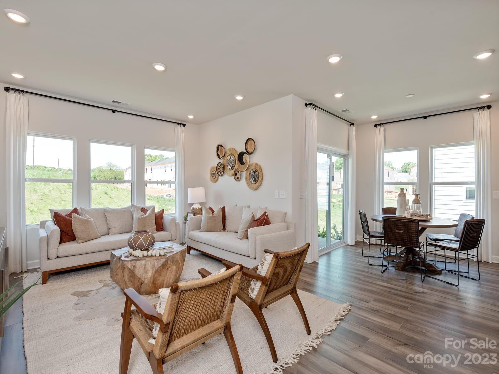 The Vineyards on Lake Wylie - Residential