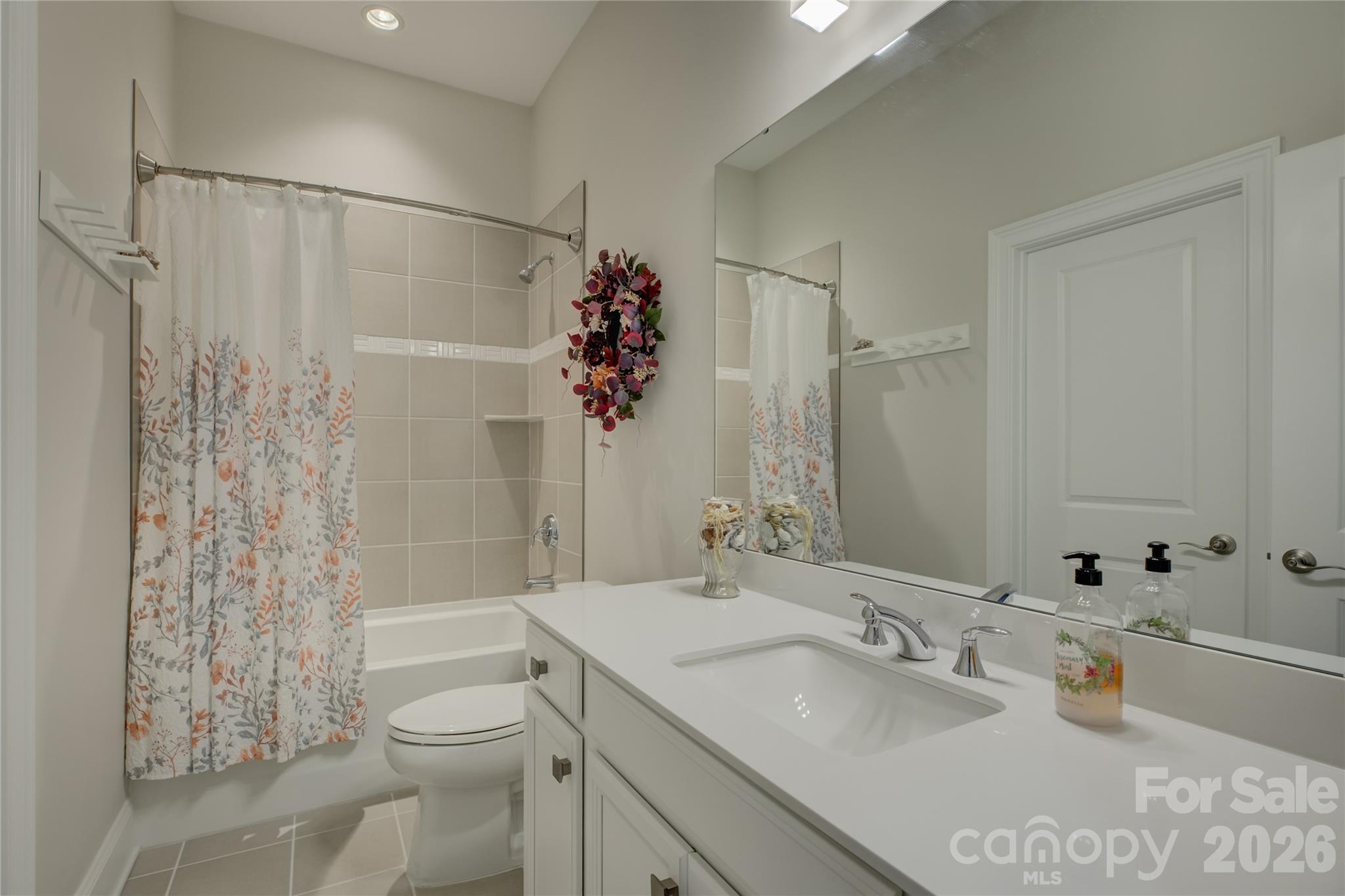 Regency at Palisades - Residential