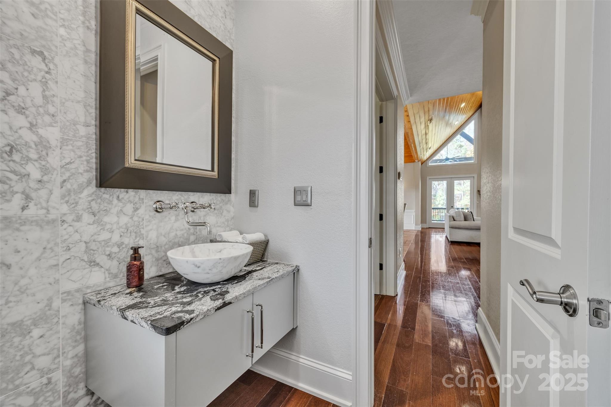 Long Island Air Park - Residential