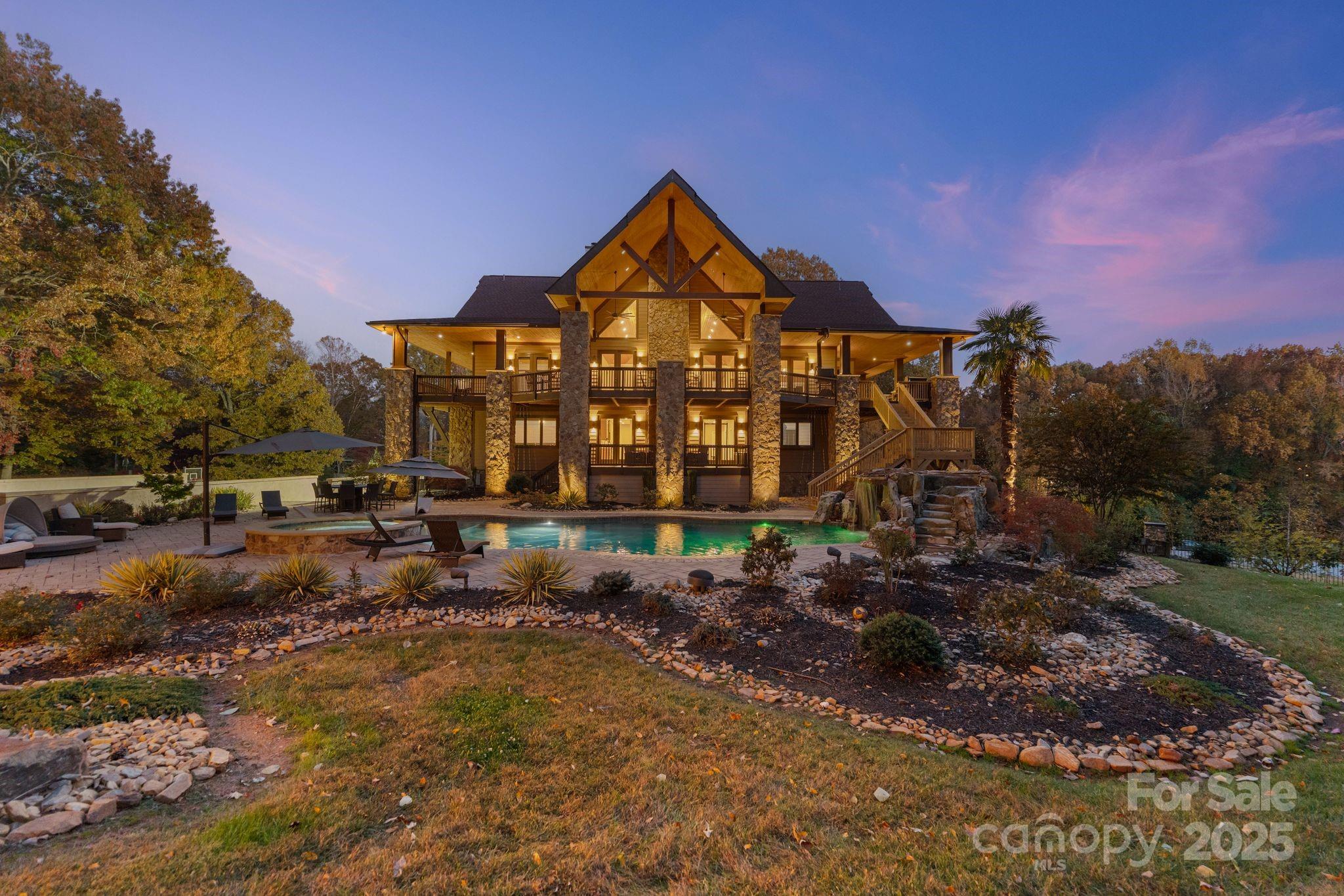 8304 Aeromarine Boulevard