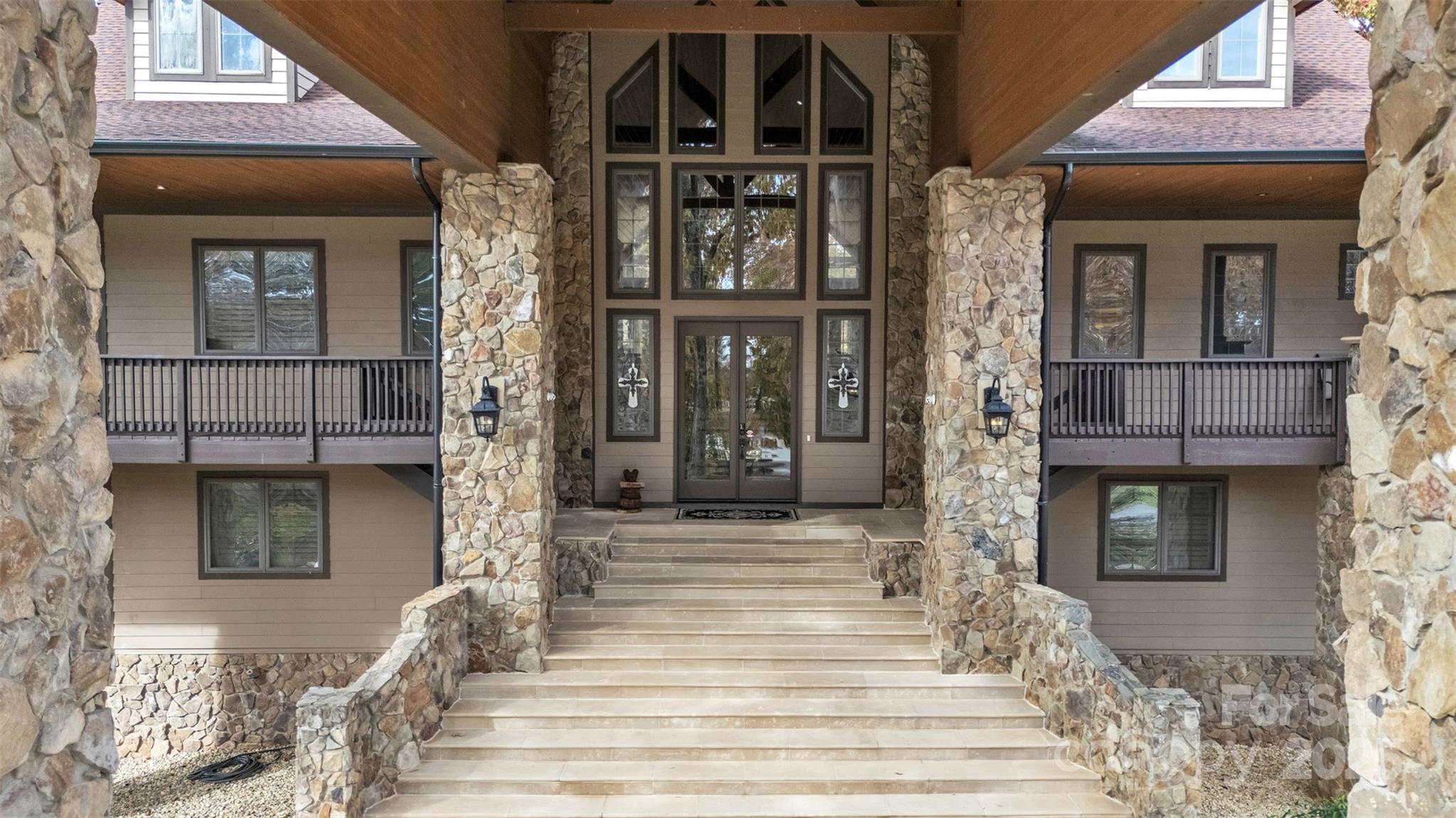 8304 Aeromarine Boulevard