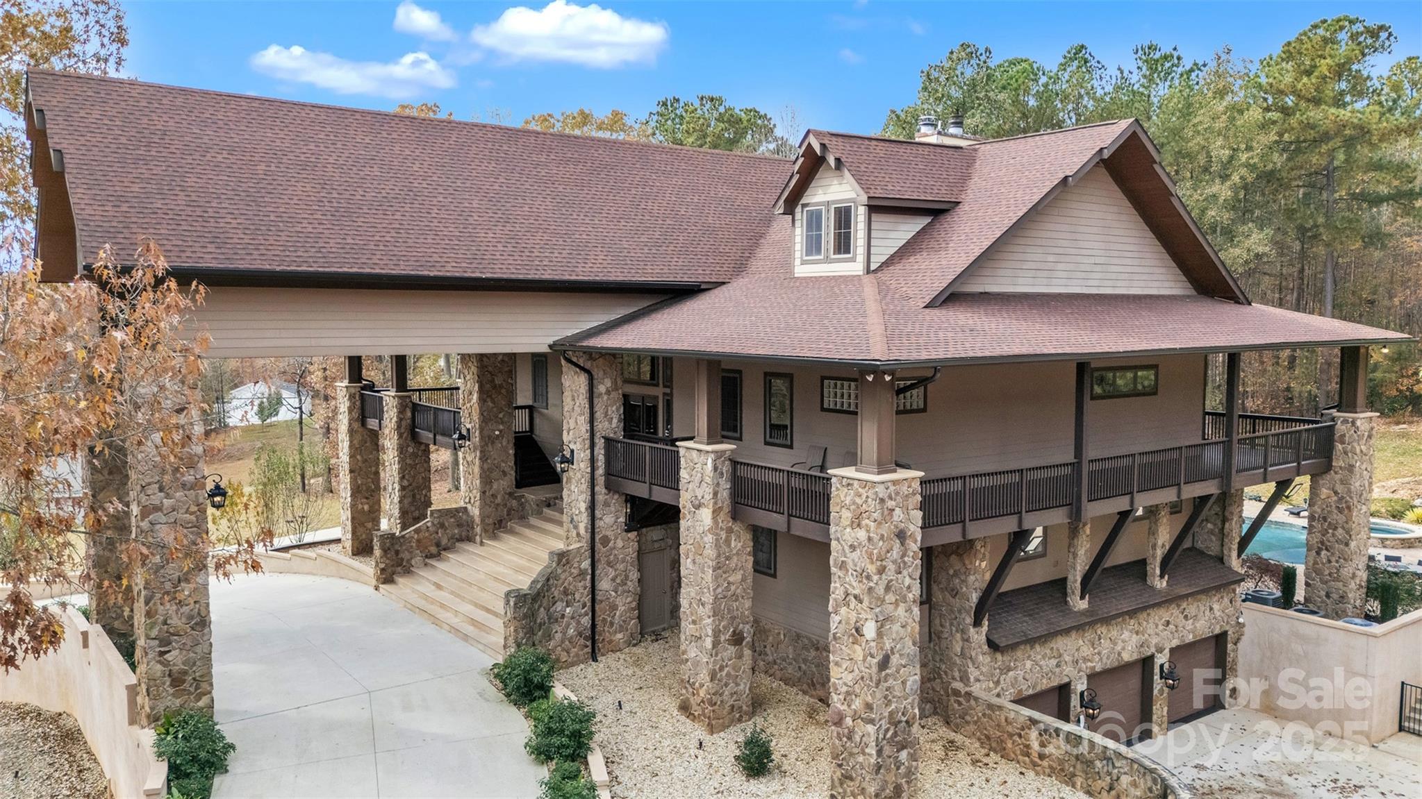 8304 Aeromarine Boulevard