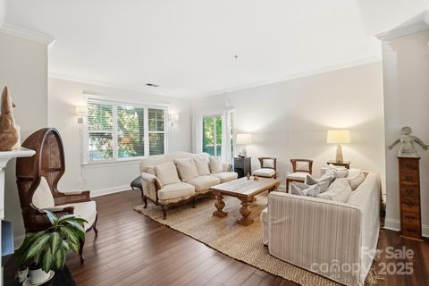 5617 Fairview Road 5 Charlotte NC 28209