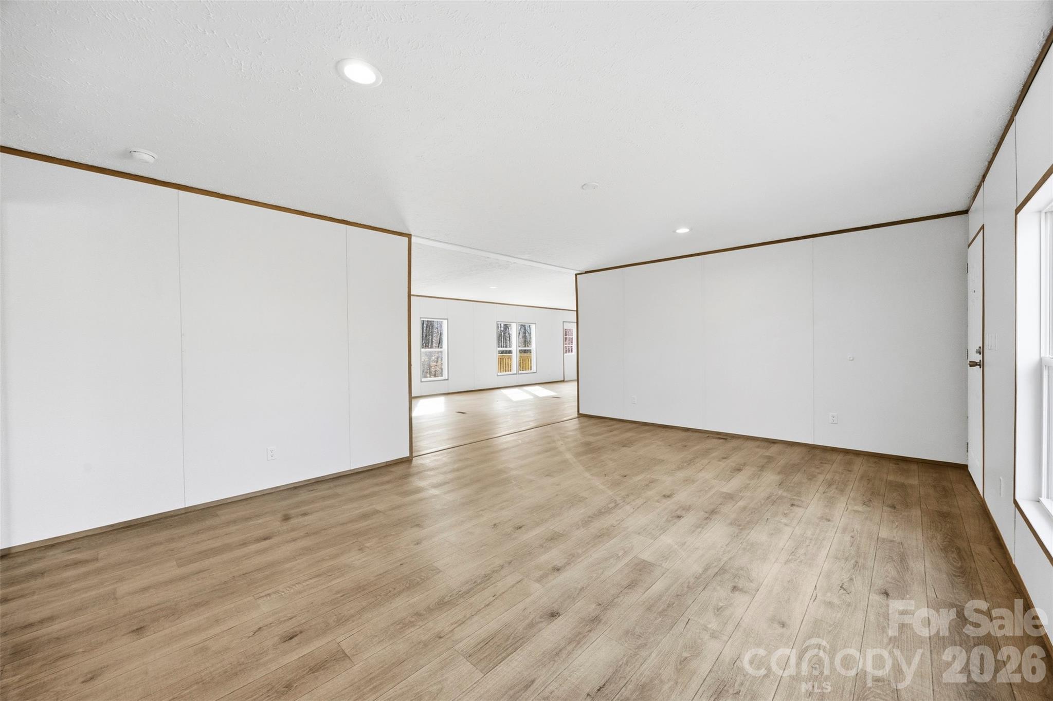 Windward Pointe - Residential