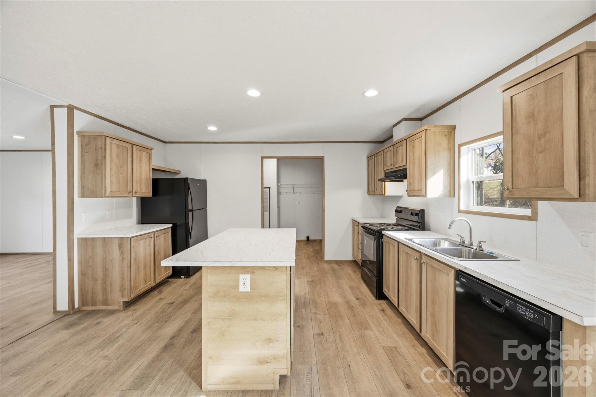 Windward Pointe - Residential