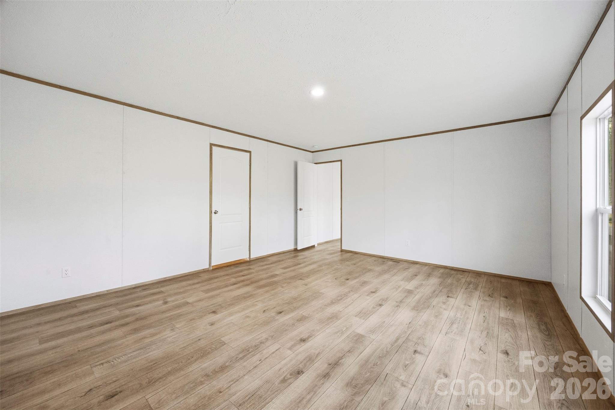 Windward Pointe - Residential