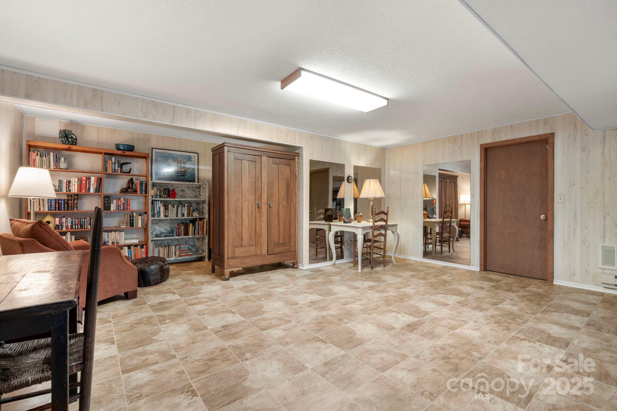 Country Retreat - Residential