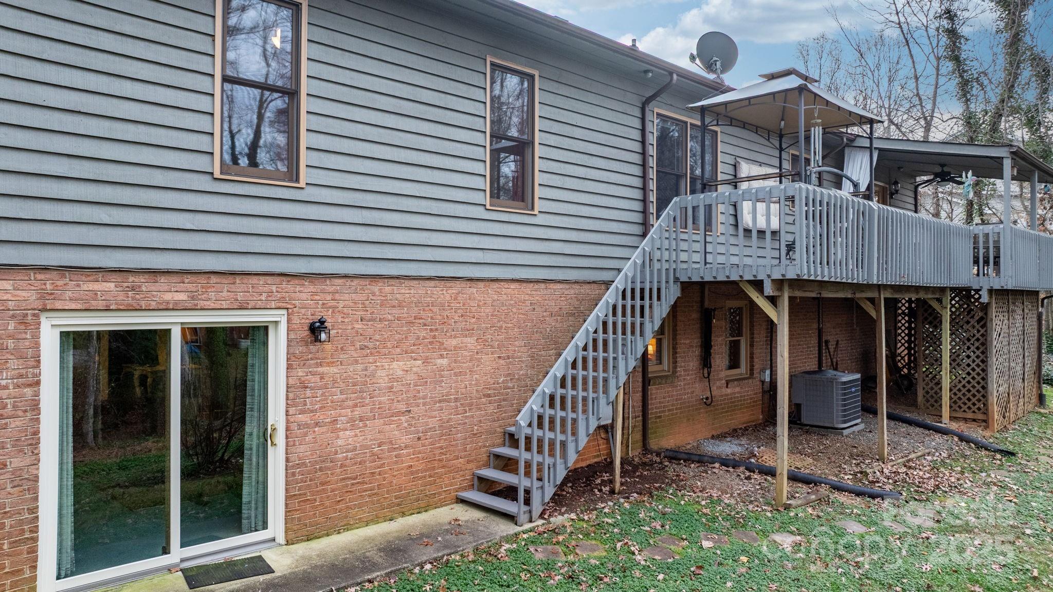 Country Retreat - Residential