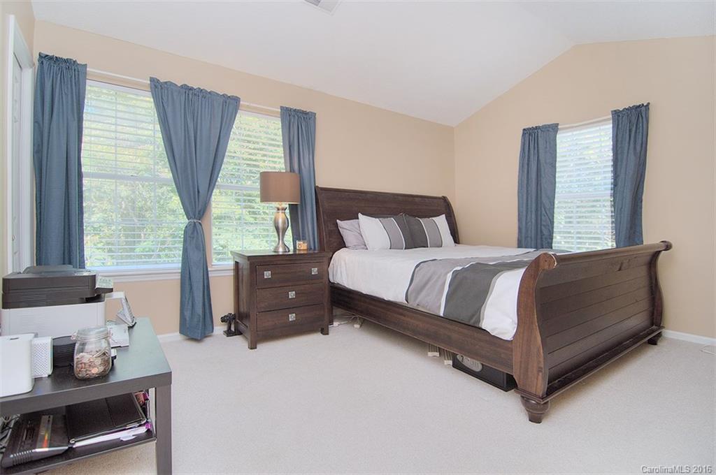 Bennington Woods - Residential