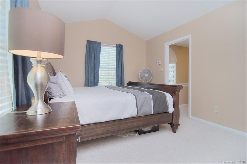 Bennington Woods - Residential