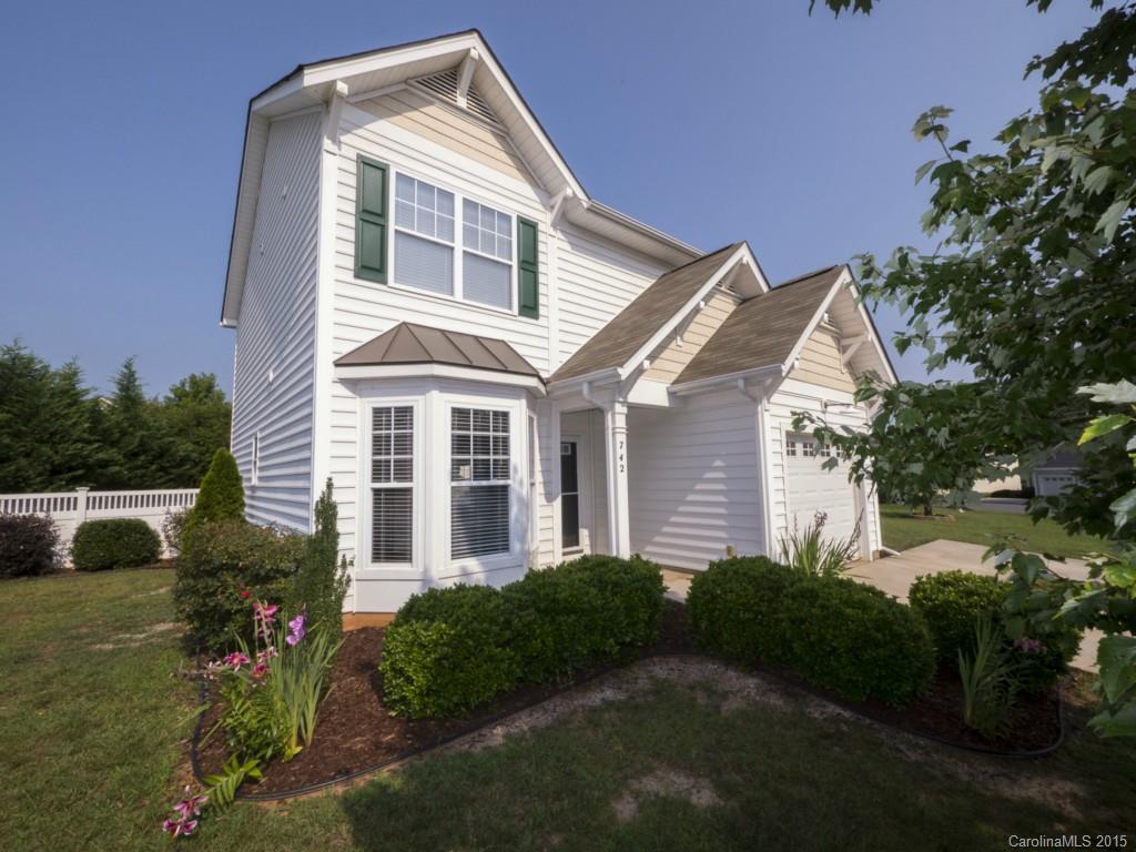 Ridge Pointe - Residential