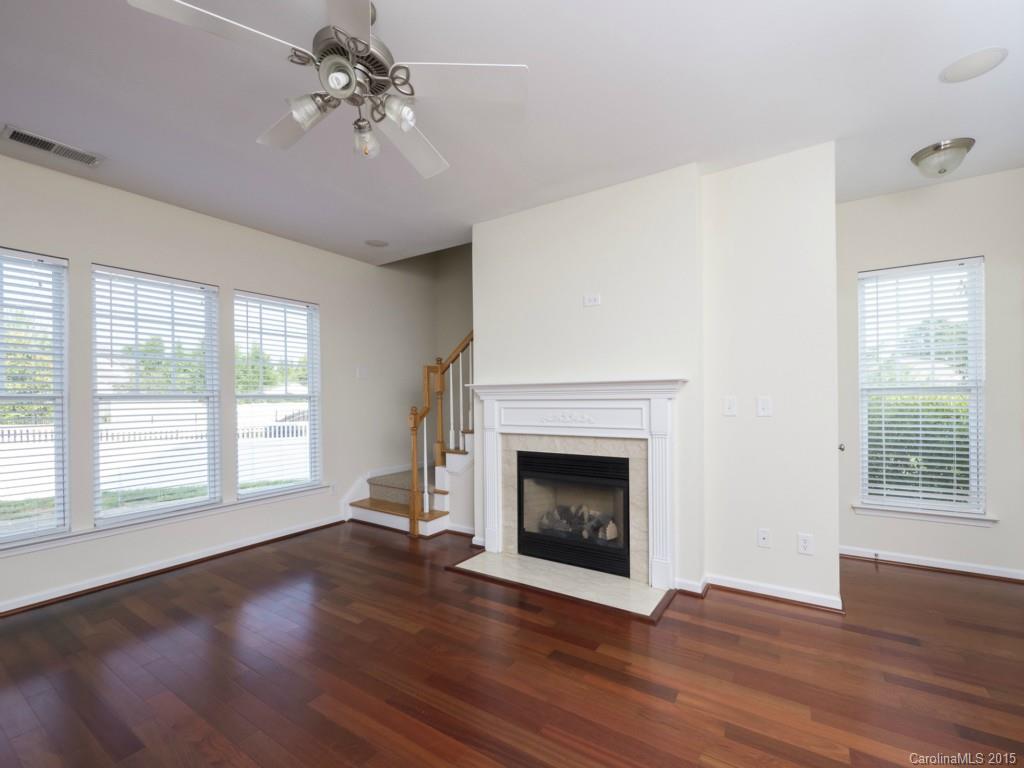 Ridge Pointe - Residential