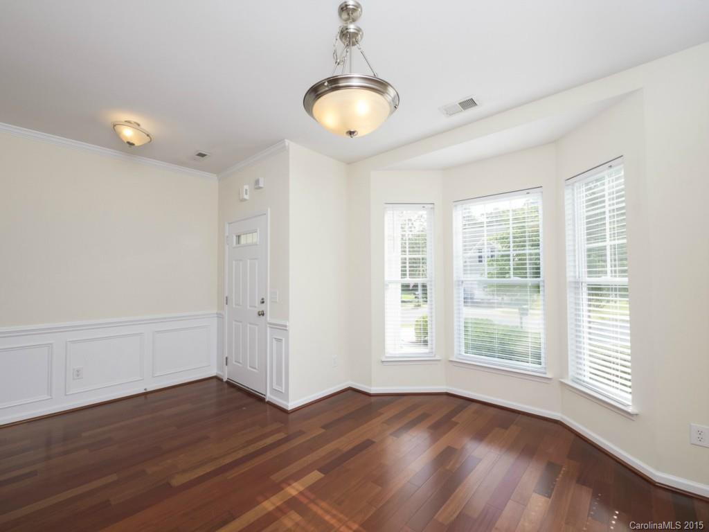 Ridge Pointe - Residential