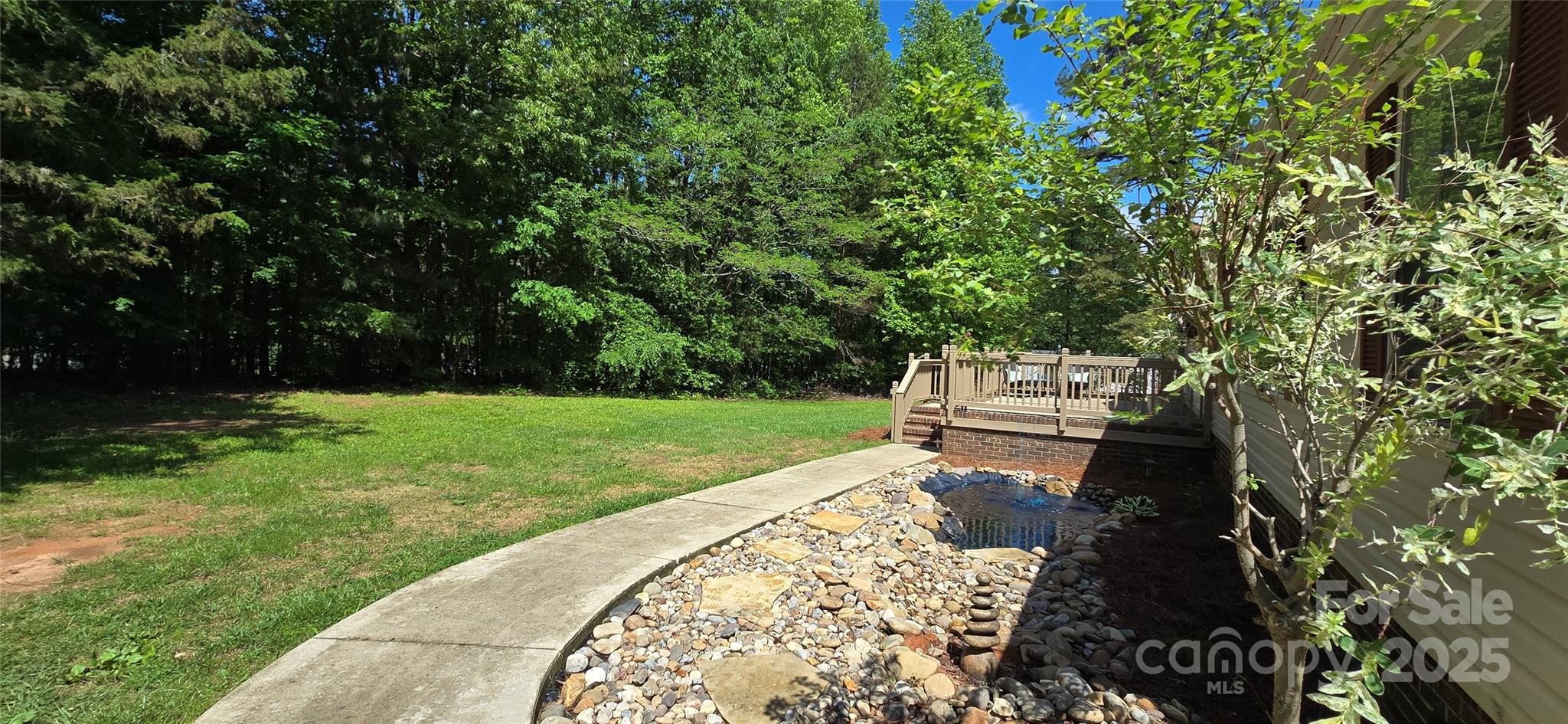 307 Aquarius Drive