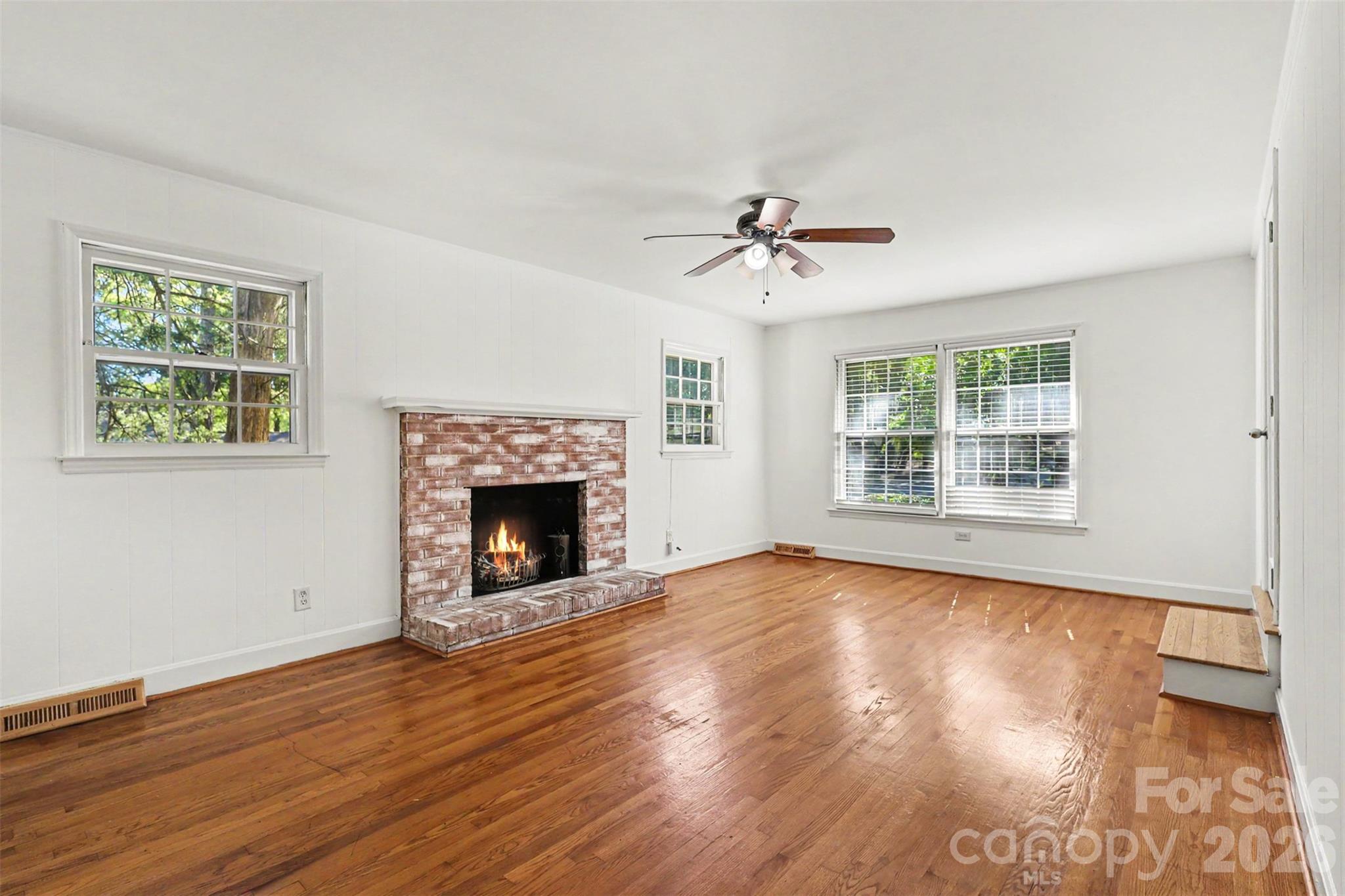 833 Archdale Drive