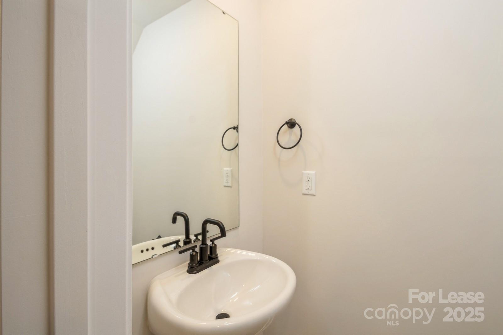 Colonial Crossing - Residential Lease