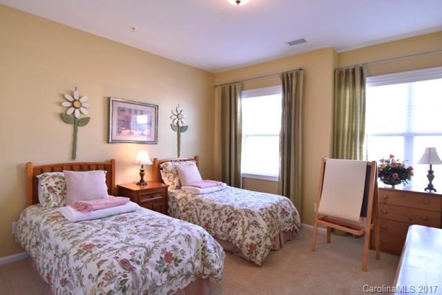 Lake Shore - Residential