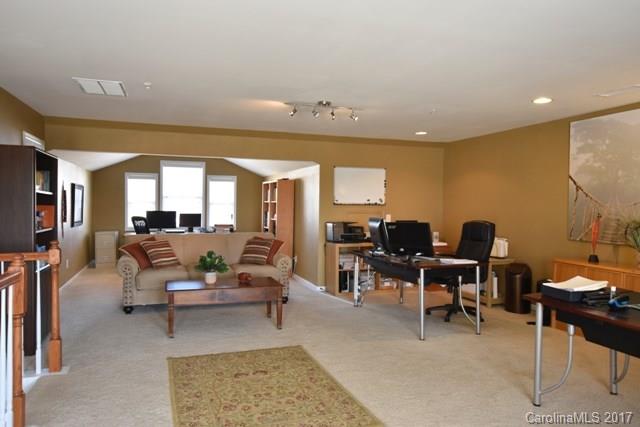 Lake Shore - Residential