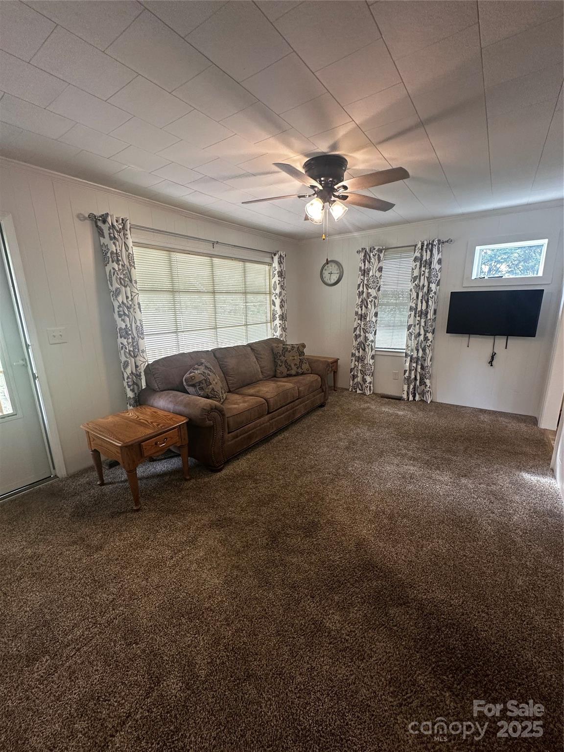 435 Parker Circle