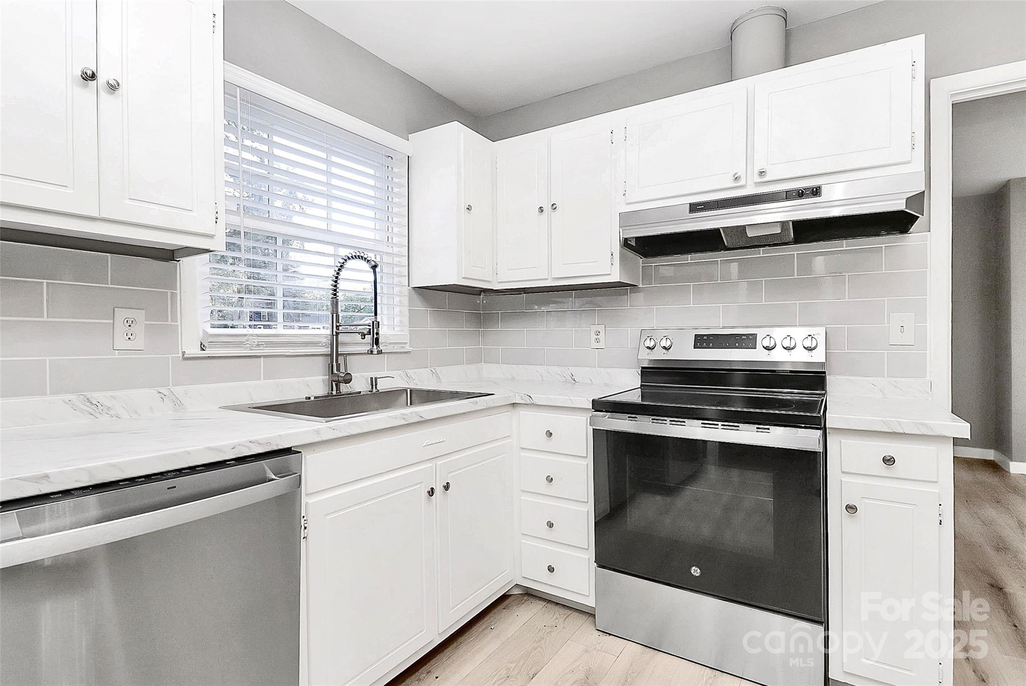 Eastbrook Woods - Residential