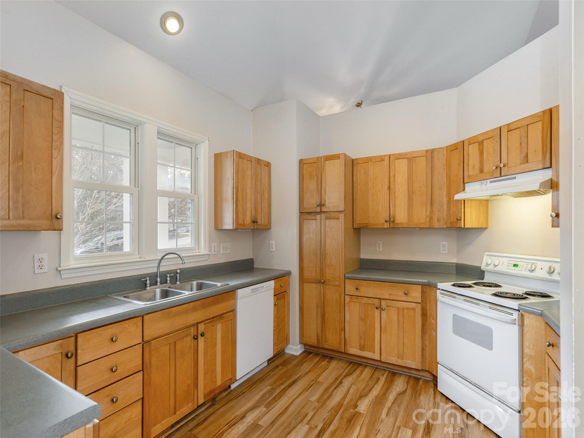 Poplar Creek - Residential