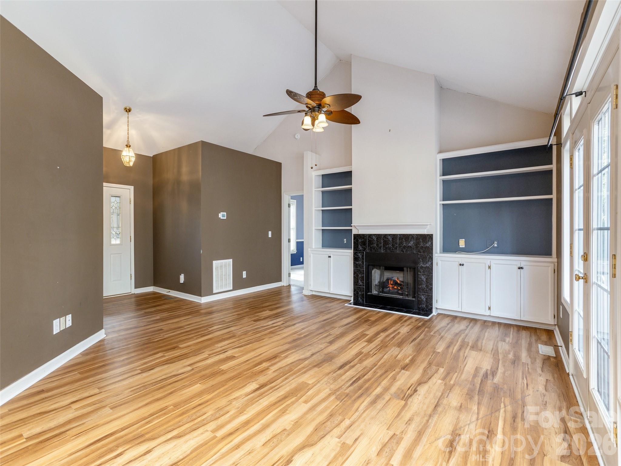 Poplar Creek - Residential