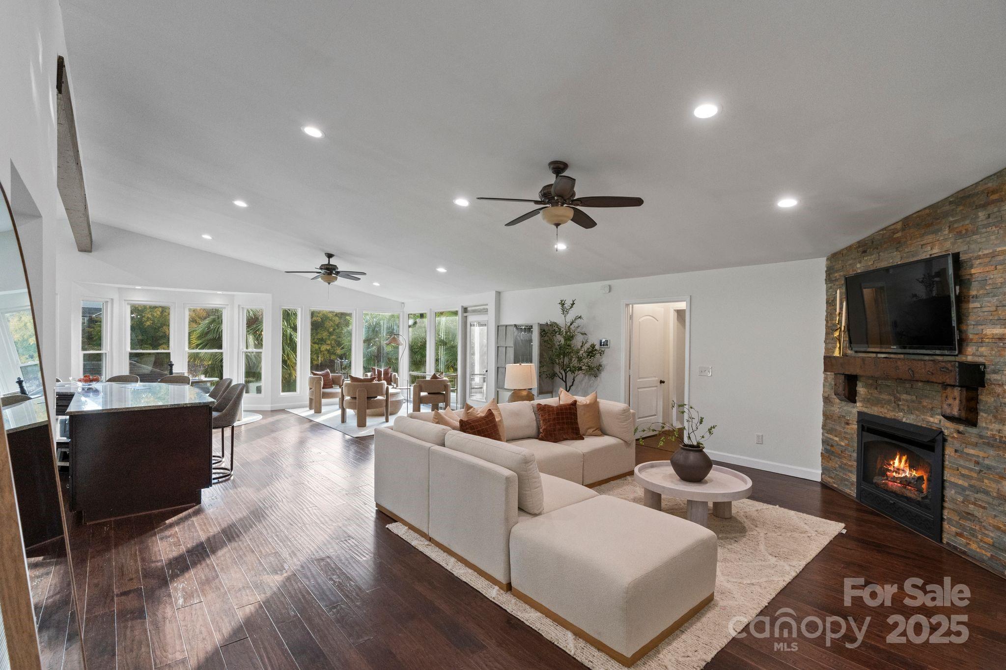 The Coves - Residential