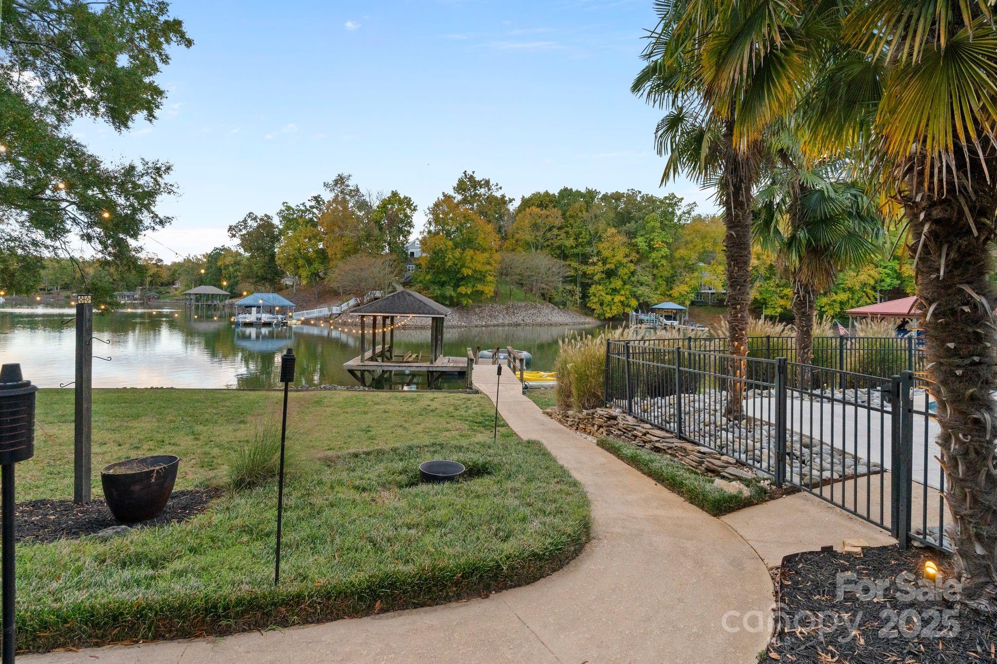 The Coves - Residential