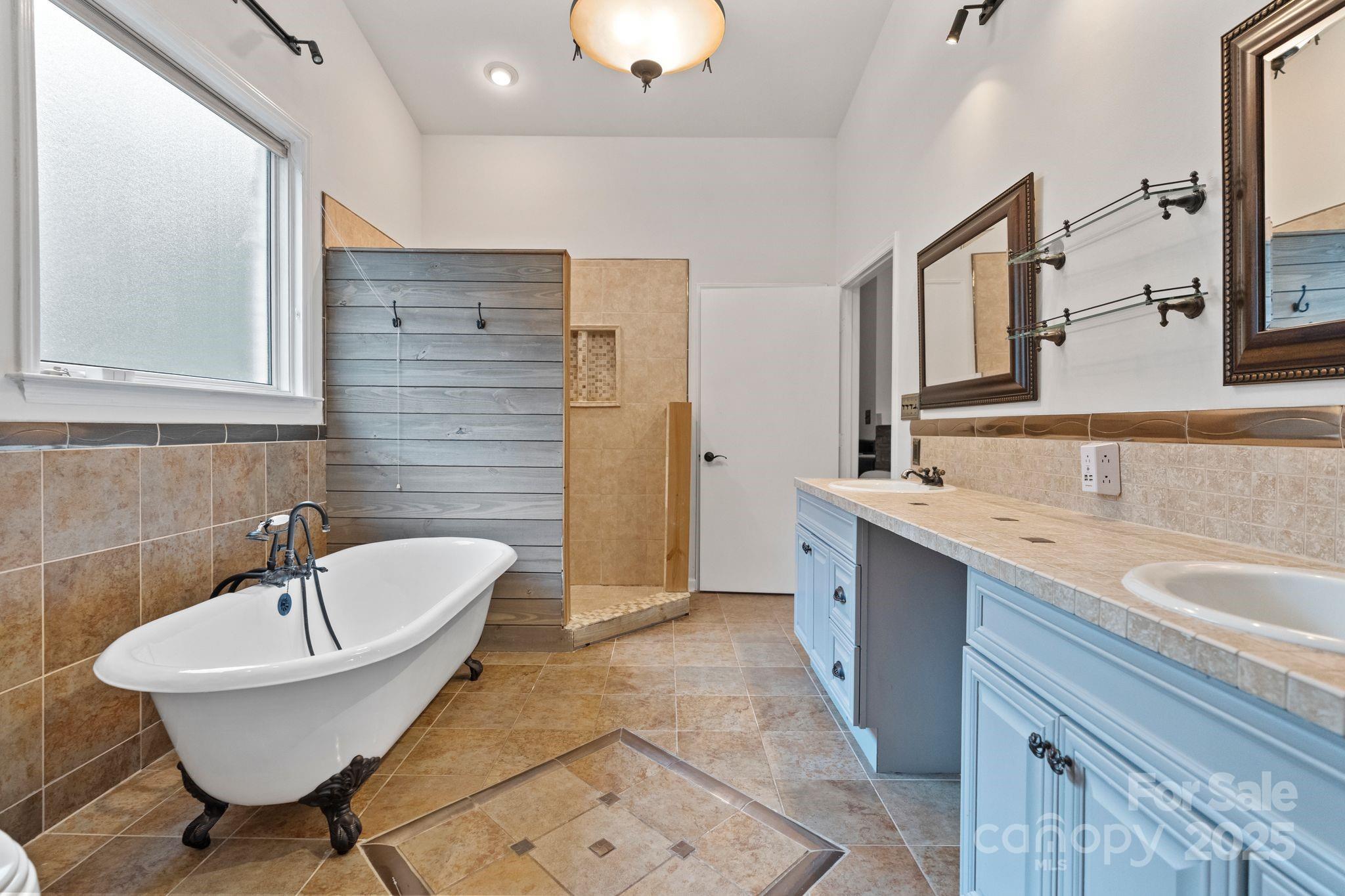 The Coves - Residential