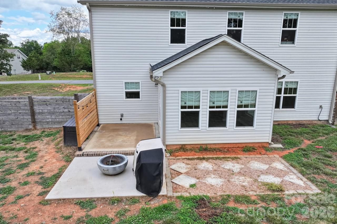 139 Wade Eaton Drive