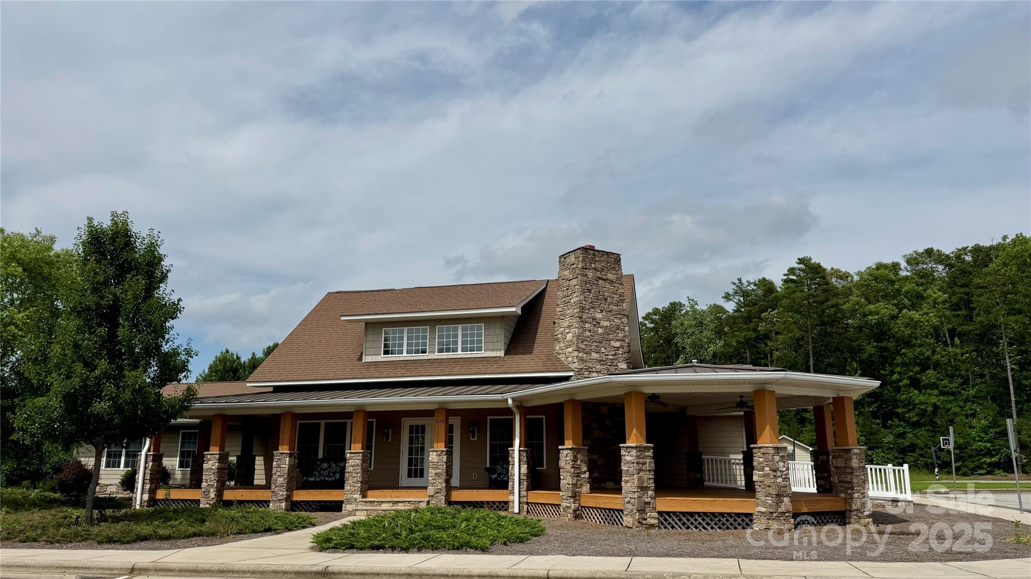 Sunset Pointe - Land