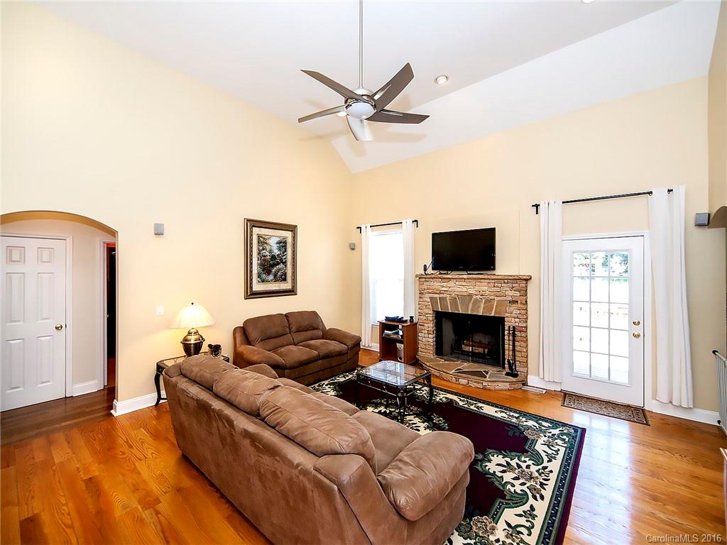 Sunset Ridge - Residential