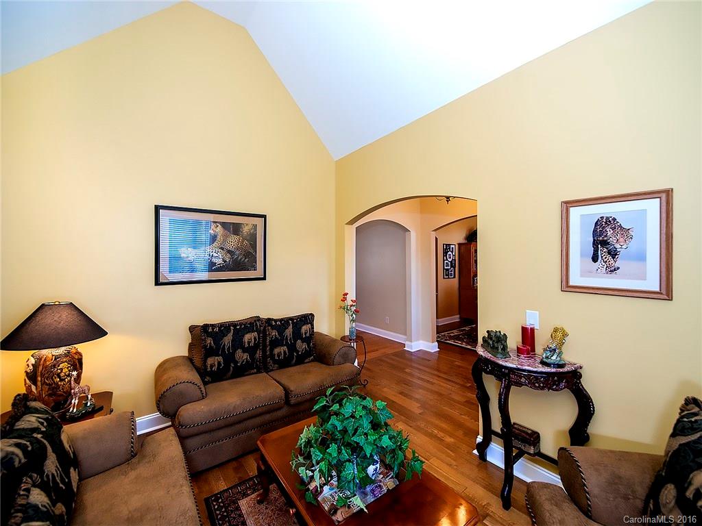 Sunset Ridge - Residential