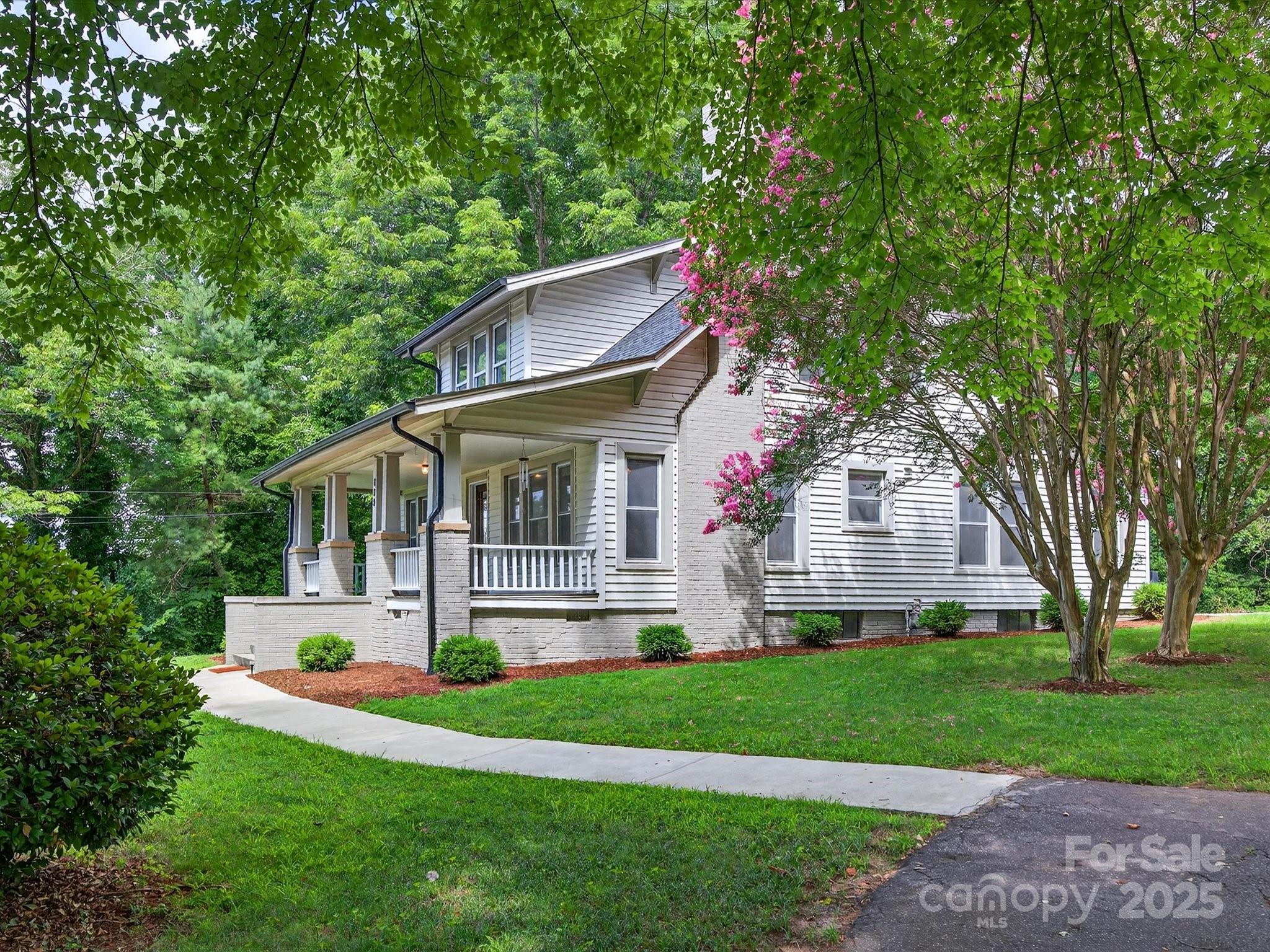 808 W Union Street