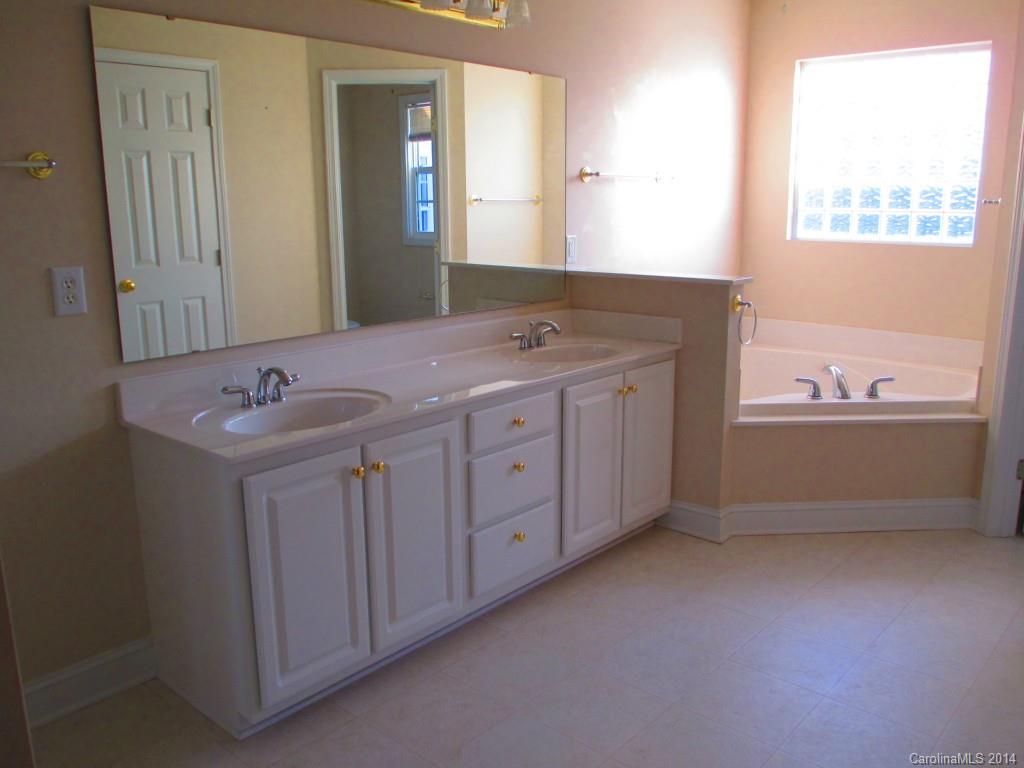 Granite Commons - Residential