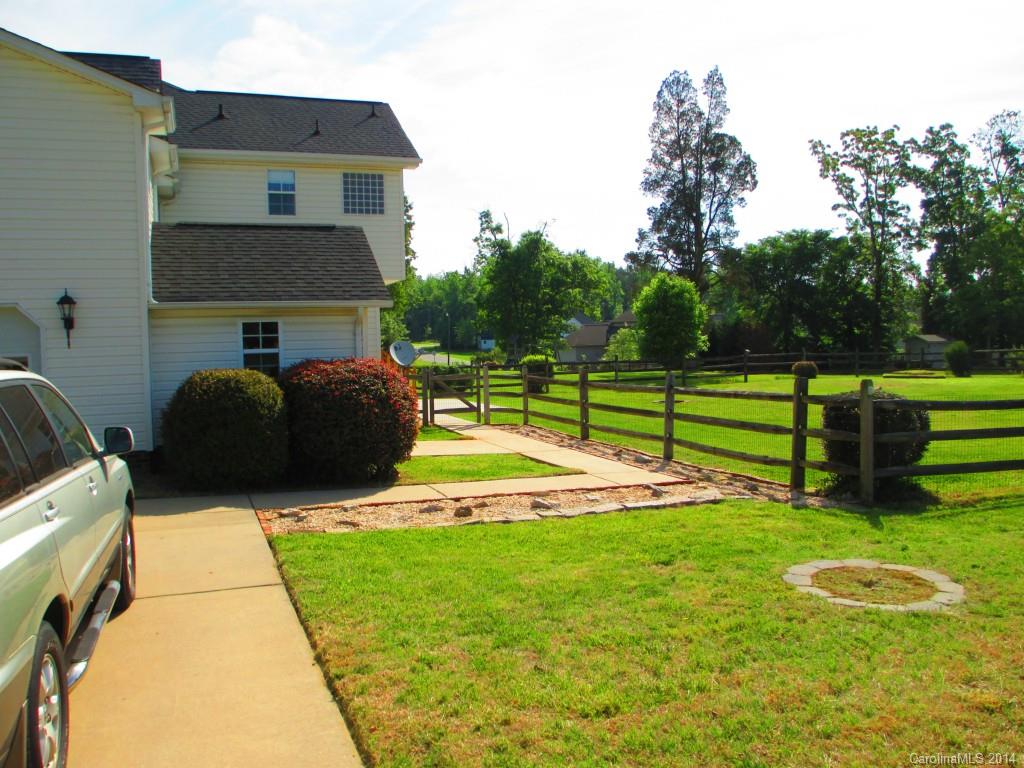 Granite Commons - Residential