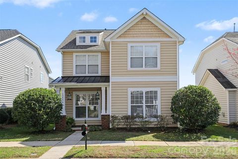 Photo of 13556 Aldenbrook Drive, Huntersville, NC 28078 (MLS # 4360209)